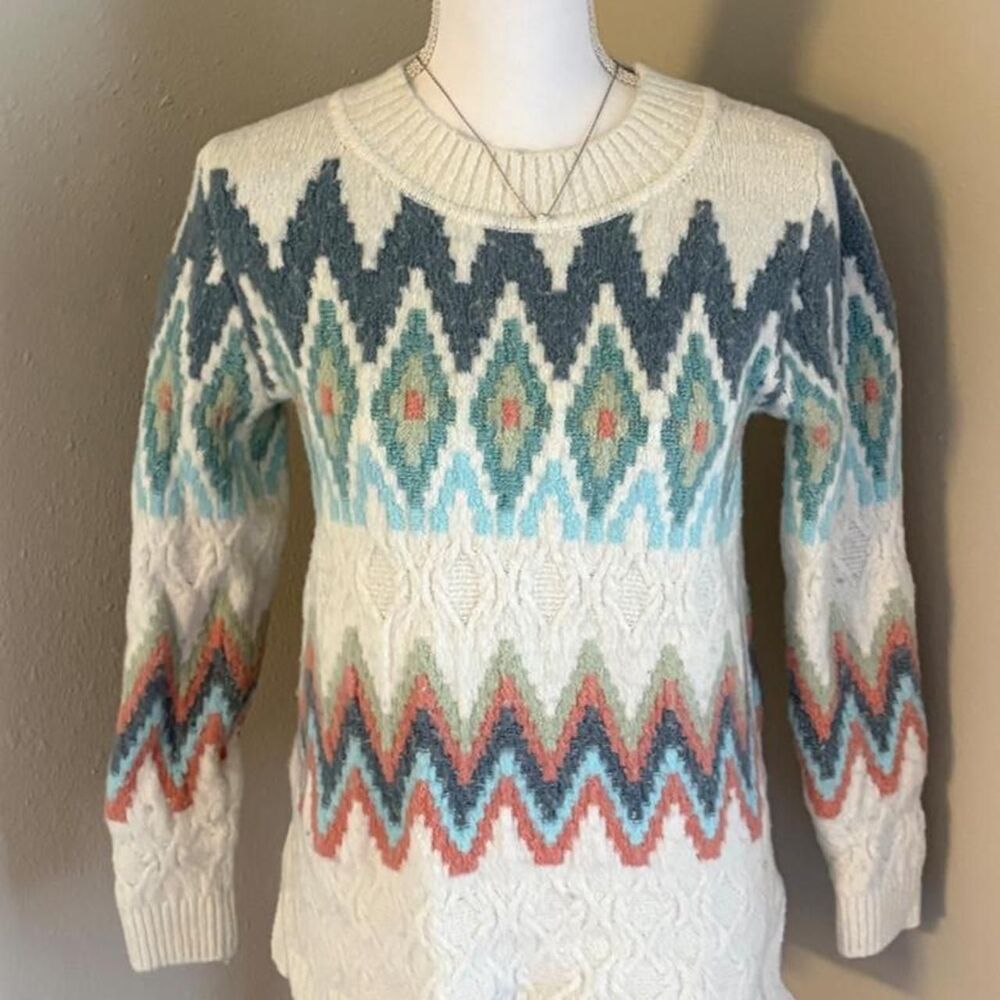 cute cotton Talbots cream knitted sweater